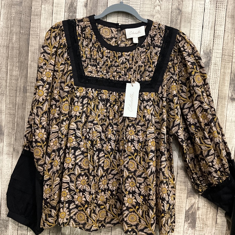 CLEOBELLA NWT LONG SLEEVE BLOUSE/NWT